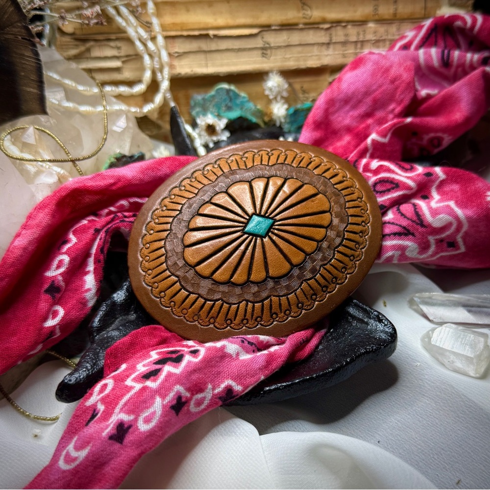 Native American Tanned Chased Hand Painted Leather Belt Buckle Scarf Bolo